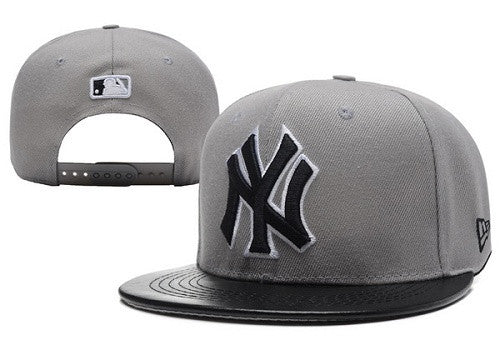 Snap back yankee hat Clearance